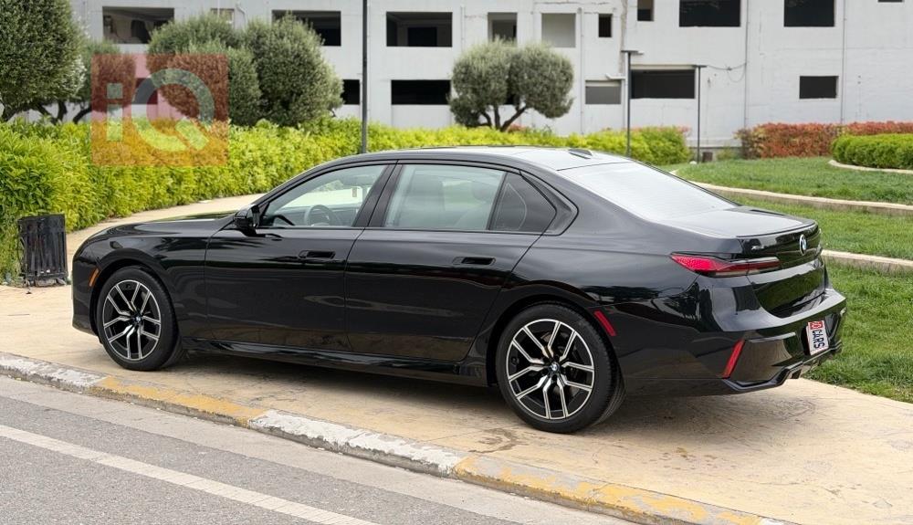 بي ام دبليو الفئة 7